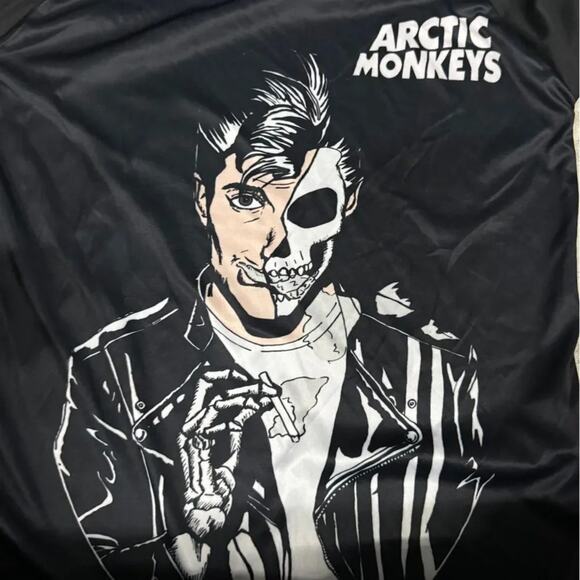 Arctic Monkeys Smoking Skeleton T-shirt, Size M, Good Preowned Condition - Picture 4 of 5